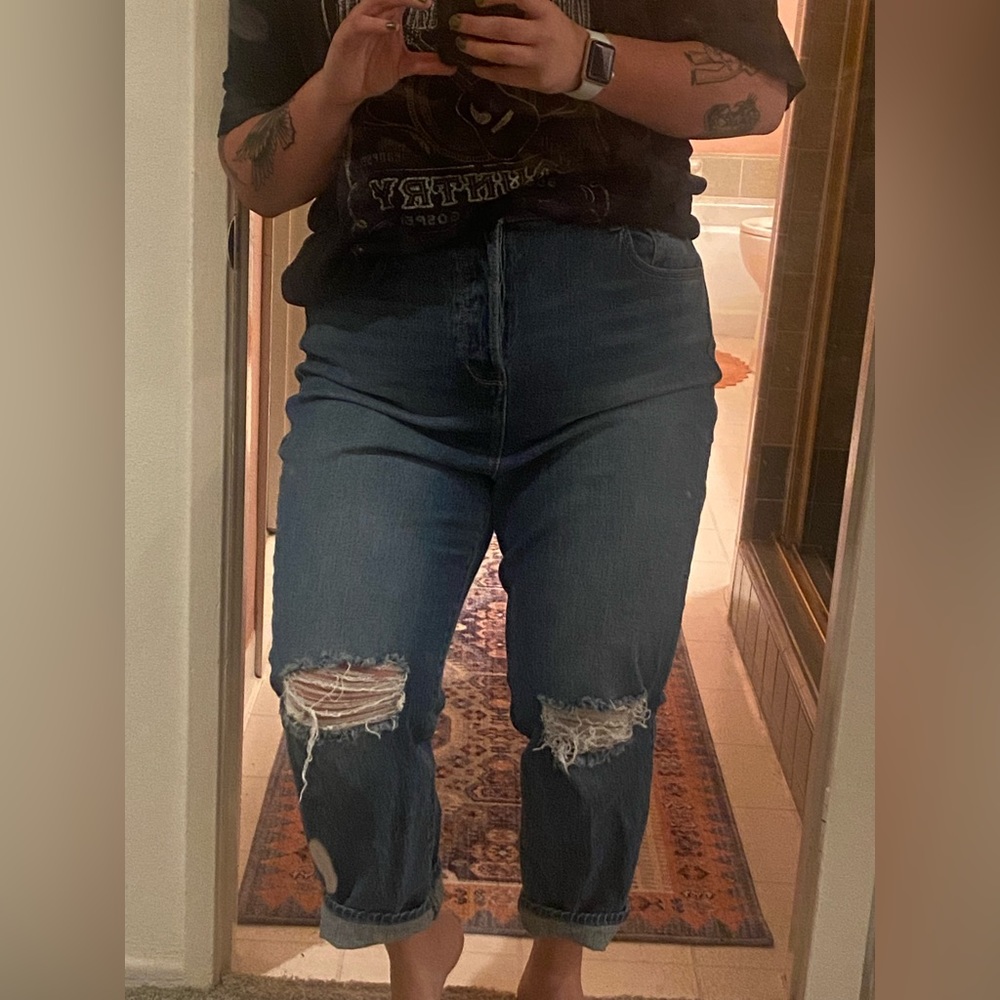 Super high waisted jeans